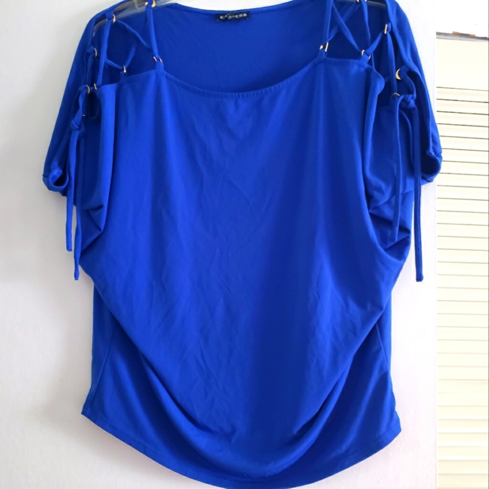 Express Open Shoulder Top